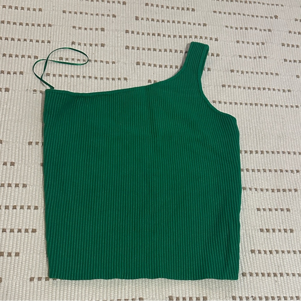 House of Harlow 1960 Vibrant Green top